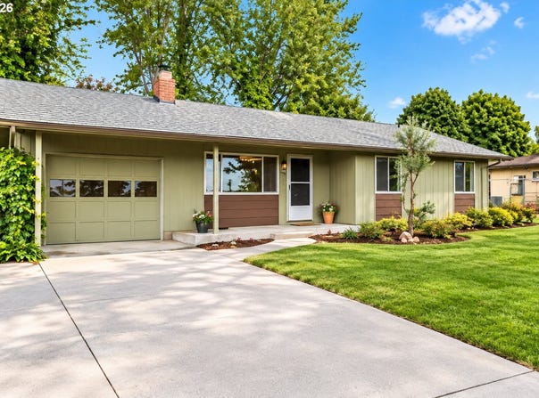 273 EDDY St, Sutherlin, OR 97479