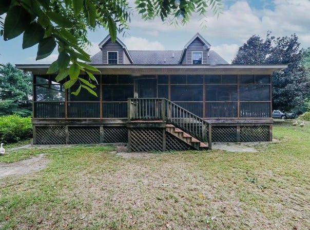 19428 Tomlin Hill Drive, Zuni, VA 23898