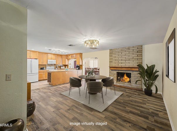 540 E RENEE Drive, Phoenix, AZ 85024
