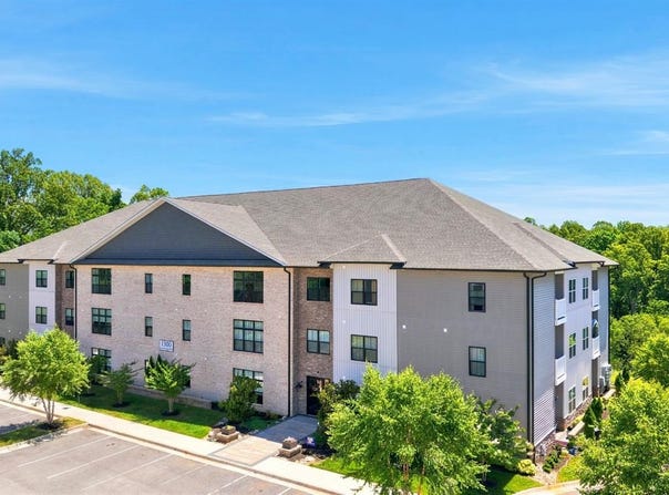 1300 Stoney Ridge Boulevard, Forest, VA 24551