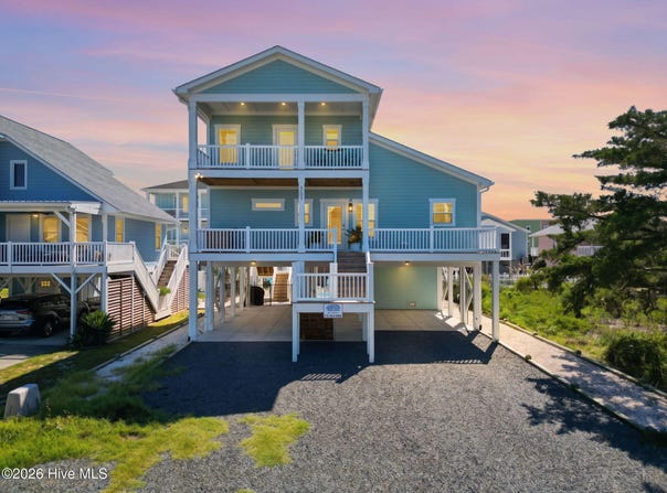 303 Sand Piper Lane, Holden Beach, NC 28462