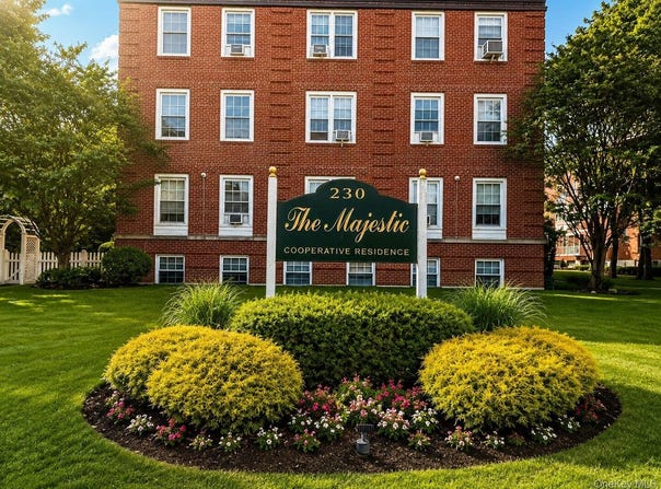 230 Central Avenue, Lawrence, NY 11559