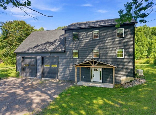 594 Vaughn Road, Dover-Foxcroft, ME 04426