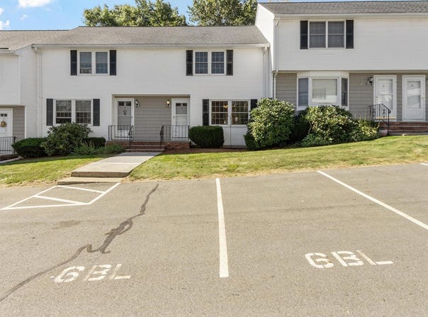 6 Brandee, Methuen, MA 01844