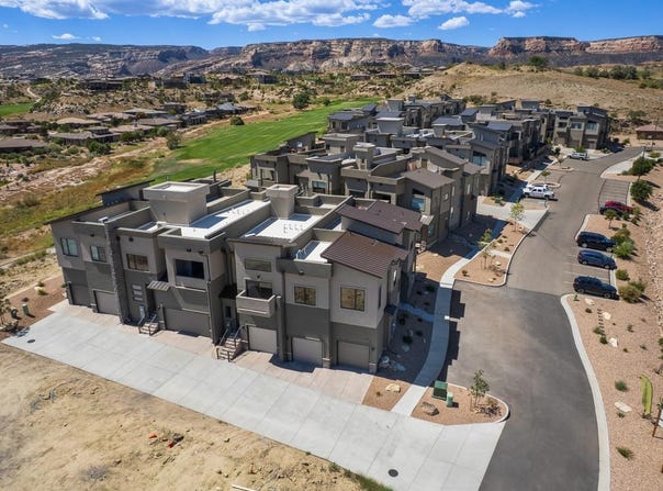 392 W Ridges Boulevard, Grand Junction, CO 81507