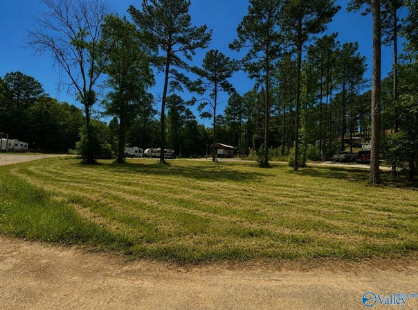 1725 County Road 182, Cedar Bluff, AL 35959