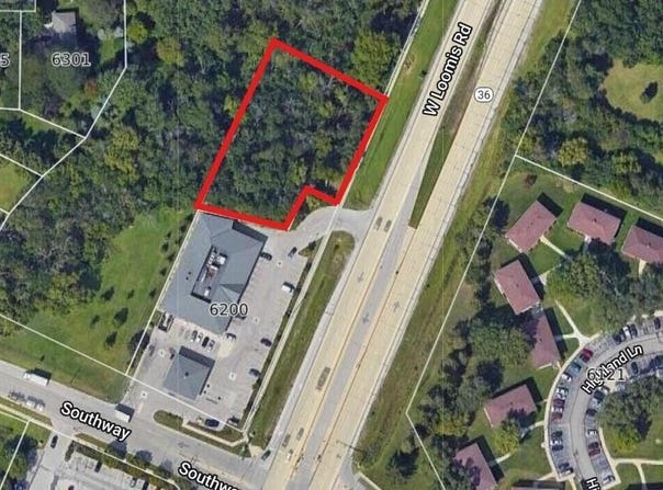 6190 W Loomis Rd, Greendale, WI 53129