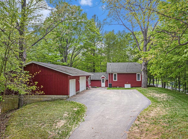7777 E Washington Road, Branch, MI 49402