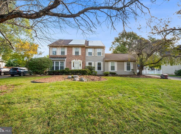 532 HERITAGE OAK Drive, YARDLEY, PA 19067