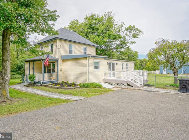 126 JACKSON Road, BERLIN, NJ 08009