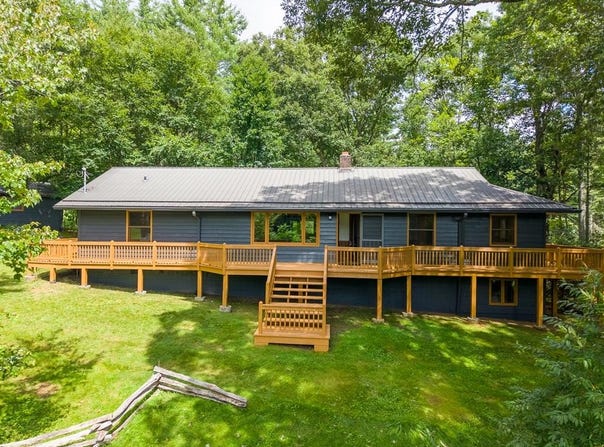 116 Shady Rest Rd, Cullowhee, NC 28723