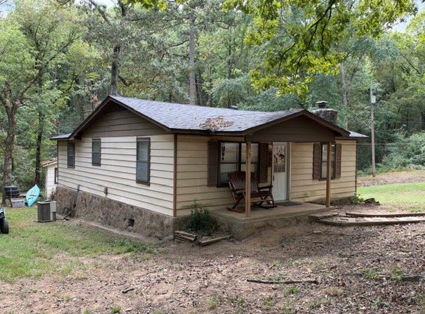 535 Linker Mountain Road, Dover, AR 72837