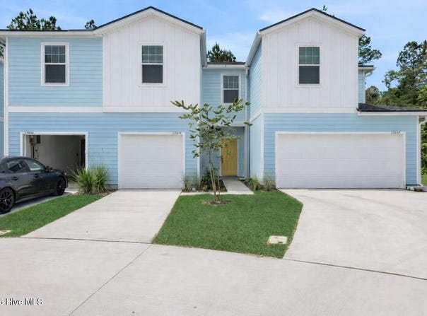 227 Senna Drive, Holly Ridge, NC 28445