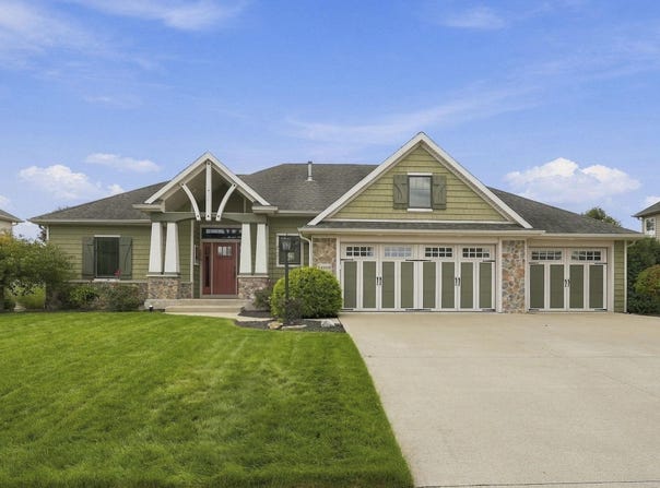 14809 Sandstone Drive, Fort Wayne, IN 46814