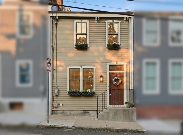 1534 Monterey St, Central North Side, PA 15212