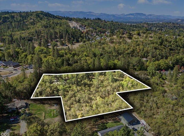 2494 Hamilton Lane, Grants Pass, OR 97527