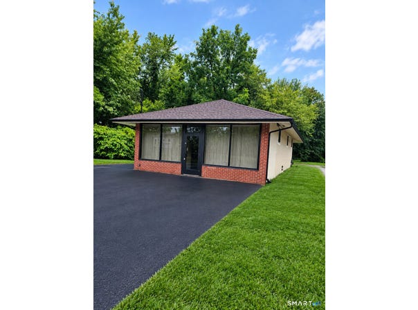 37 Windermere Avenue, Ellington, CT 06029