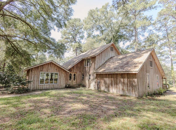 2714 Hadley Ferry Rd, Cairo, GA 39828