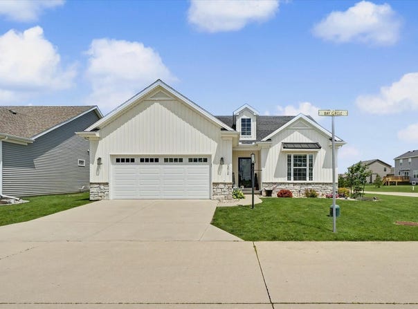 3916 Bay Circle, Champaign, IL 61822
