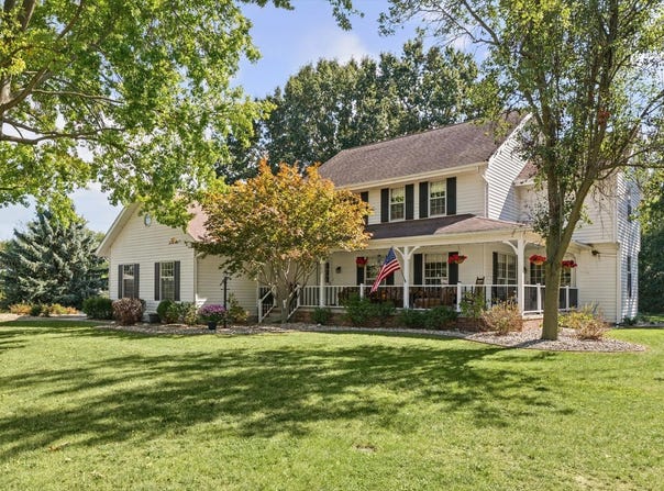 703 Surrey Road, Monticello, IL 61856