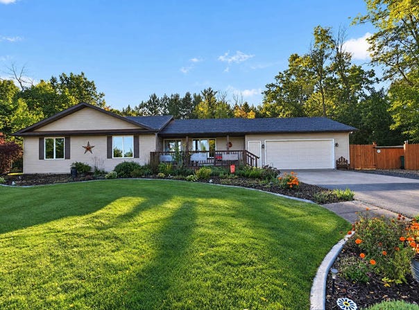 N4136 Rory Road, Poynette, WI 53955-9757