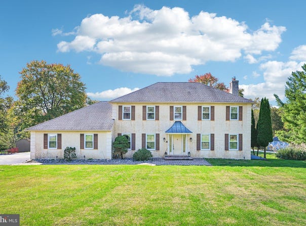 4 JONATHAN MORRIS Circle, MEDIA, PA 19063