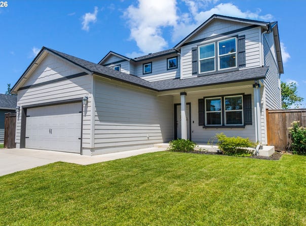 5290 SQUIRREL St, Springfield, OR 97478