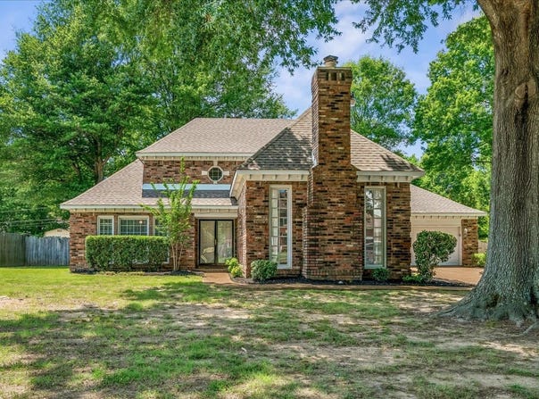 3951 FUN VALLEY Dr, Memphis, TN 38125