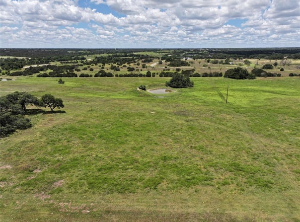 Floyd's Run St lot: 10, Bertram, TX 78605