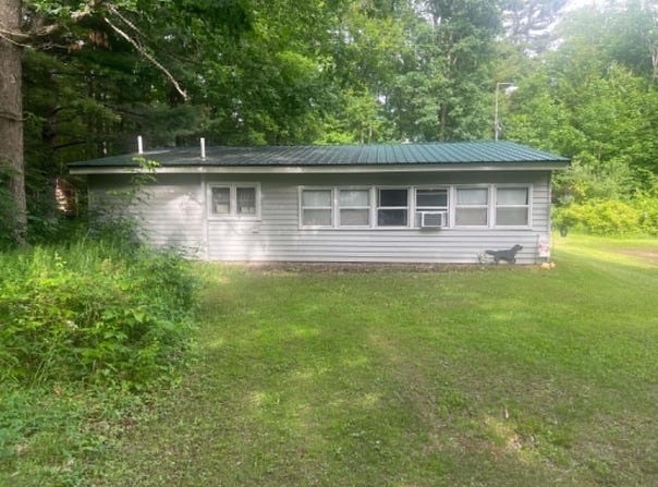 2080 NINA, Harrison, MI 48625