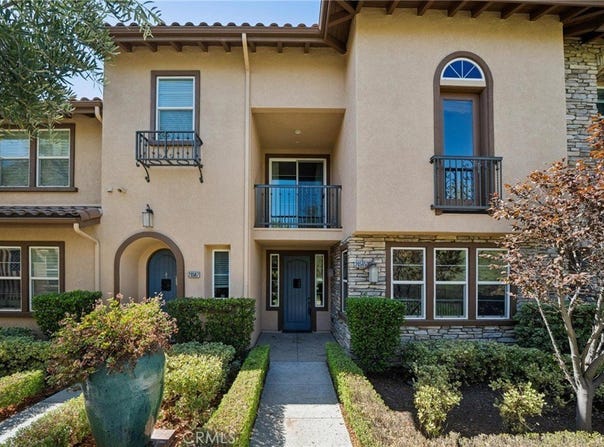 28565 Herrera Street, Valencia, CA 91354