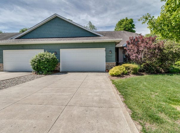 7024 Green Ridge Boulevard, Battle Creek, MI 49017