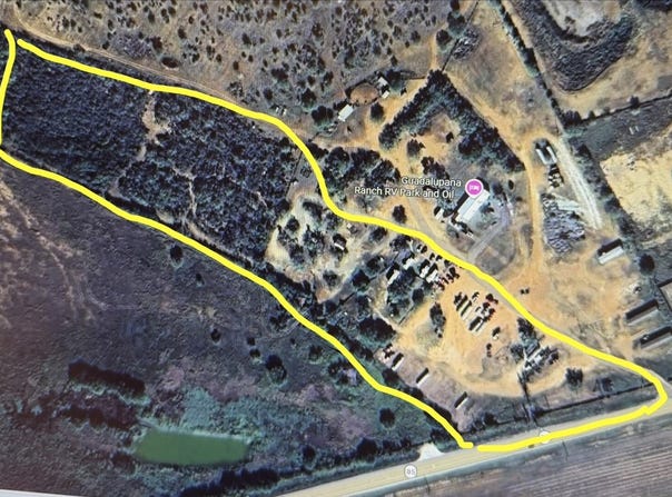 1160 W Highway 85, Dilley, TX 78017