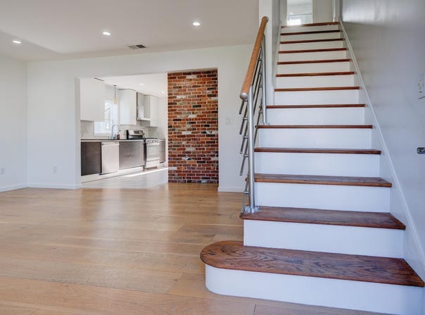 4 JAMES PL, Secaucus, NJ 07094