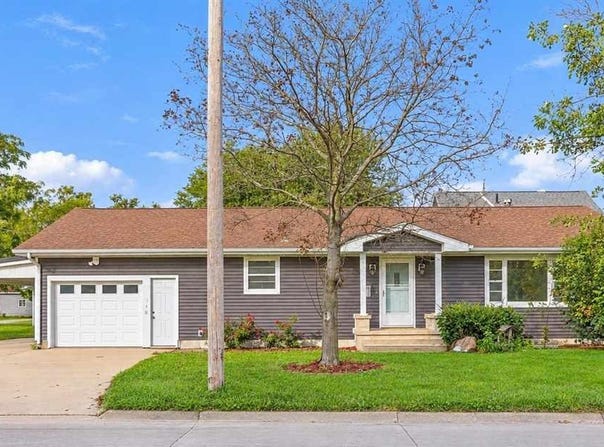 101 S 12th Ave., Washington, IA 52353