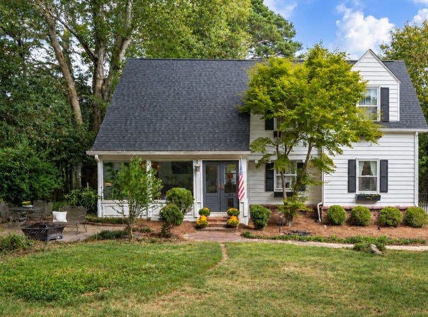 703 Fleetwood Drive, Lookout Mountain, TN 37350