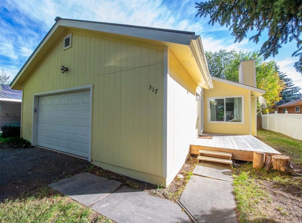 317 S 5th St, Bellevue, ID 83313