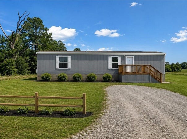 1004 Mustang Crossing Drive, WALLER, TX 77484