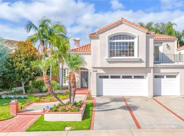 2162 Sonbria, Tustin, CA 92782