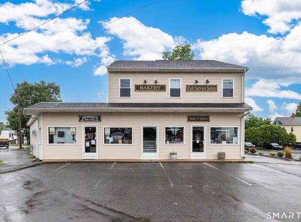 104 E Main Street, Plainville, CT 06062
