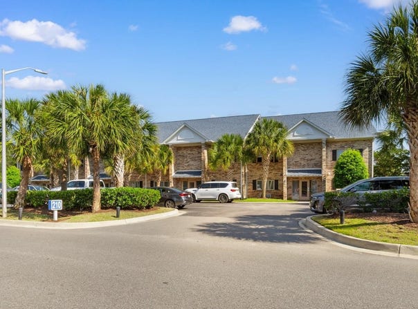 210 Double Eagle Dr., Myrtle Beach, SC 29575