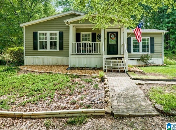 25 PIERCE DRIVE, STEELE, AL 35987