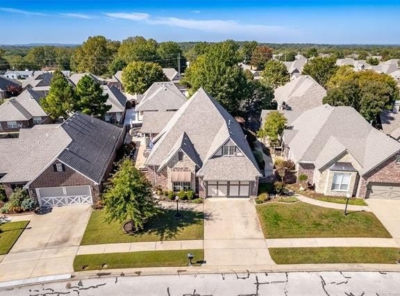 9012 N 100th E Avenue, Owasso, OK 74055