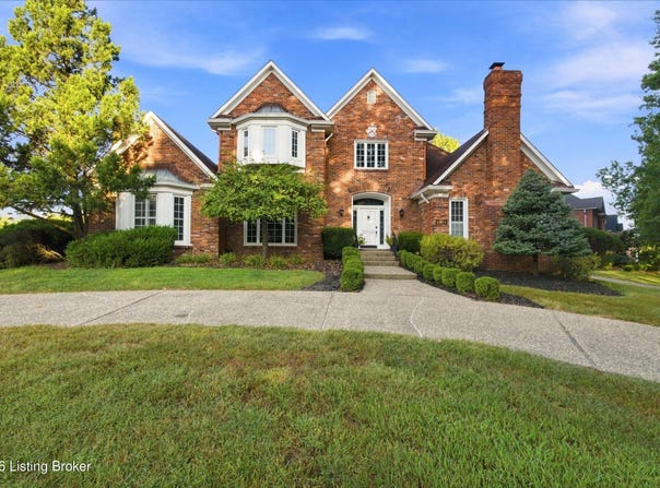 6914 Bridgepointe Blvd, Prospect, KY 40059