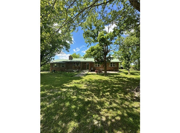 13074 NC 2700, Compton, AR 72624