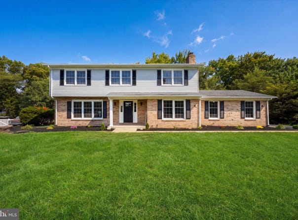 72 BRISTLE CONE Drive, BEAR, DE 19701