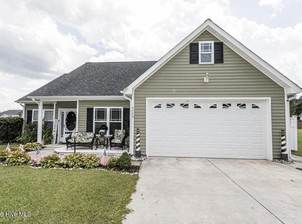4324 Bristlecone Drive, Ayden, NC 28513