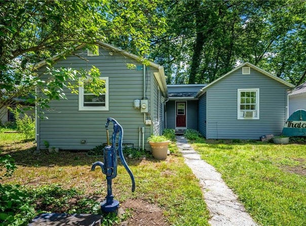 44 Island Road, Upper Mt Bethel Twp, PA 18343