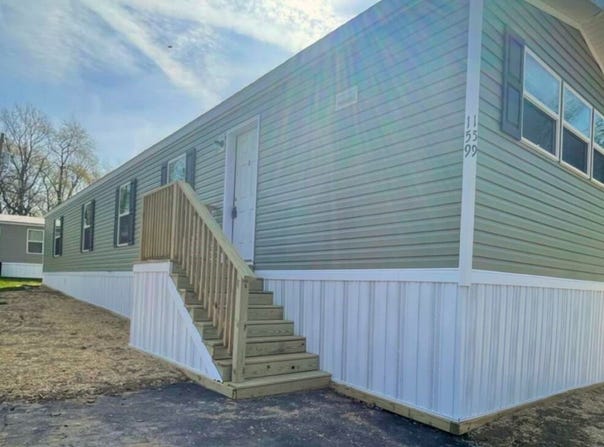 159 Roundtop Circle, Scottdale, PA 15683