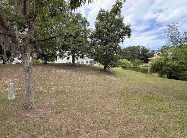322 Lagrange Rd., Georgetown, SC 29440